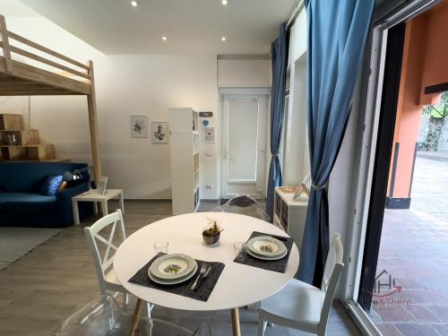 New Open Space - WiFi - Smart TV - Sea at 2 minutes, Varazze (fotografie 9)