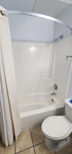 Adventure Inn - Glenwood Springs Adventure Inn - Glenwood Springs