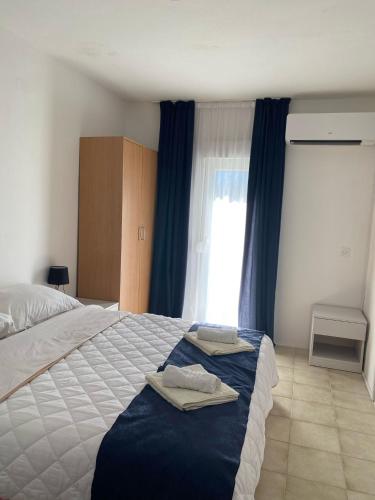 Twin Room with Mountain View