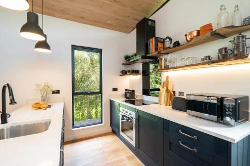 Rowanbank Cabin - a gorgeous country escape in Лонгфорган