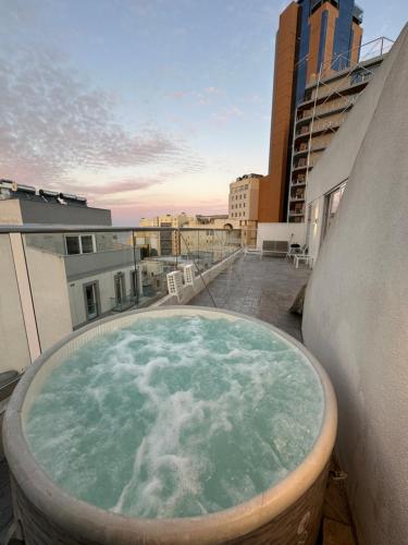 Paceville Sea view Penthouse with Jacuzzi!