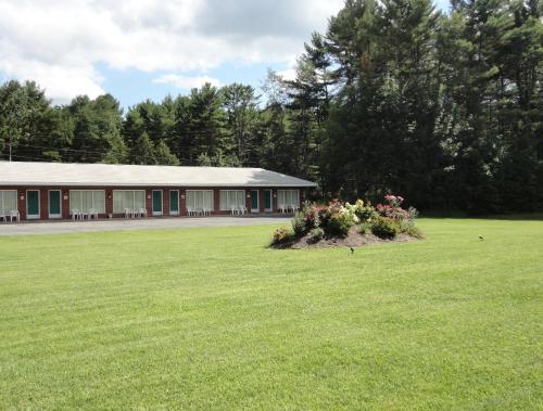 Sara Glen Motel - Saratoga Springs-Glens Falls - 편의 시설/서비스