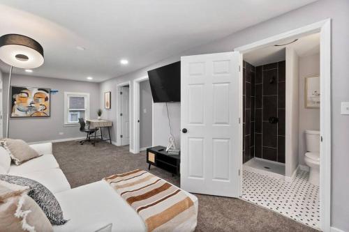 Facilities, A Home Away from Home! in Roseland