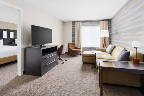 Residence Inn by Marriott New Haven Hamden - image 7