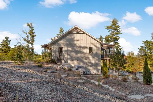 Hilltop Lodge Opulent Lakefront Living in Lake James