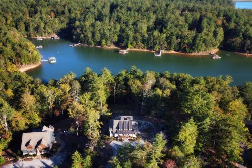 Hilltop Lodge Opulent Lakefront Living in Lake James