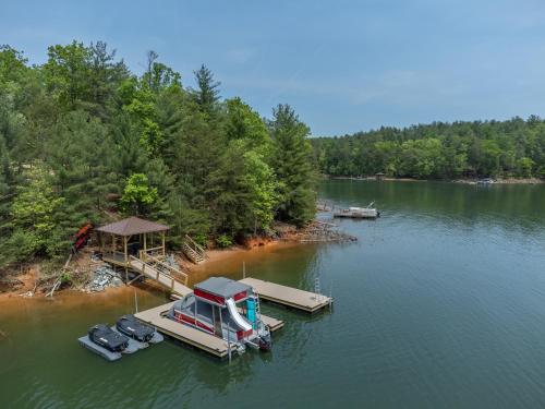 The Waterman Lakefront Luxury with Hot Tub & Private Dock!