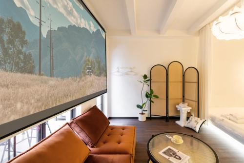 Molly House-Nanjing West Road Townhouse near subway,Two room types,Near People's Square,Jing'an Temple, Shanghai (foto 11)