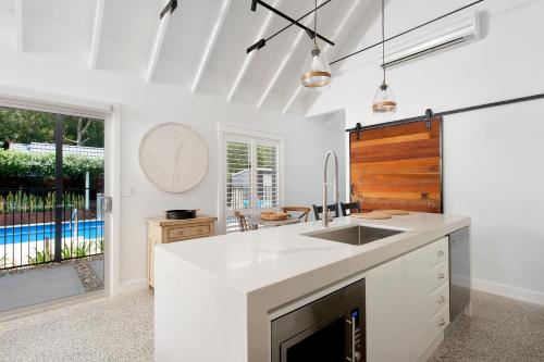Kitchen, Luxury Stay with Private Heated Pool in Salamander Bay in Salamander Bay