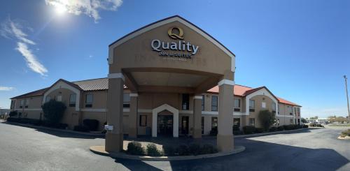 Quality Inn & Suites Pine Bluff in Pine Bluff (AR)