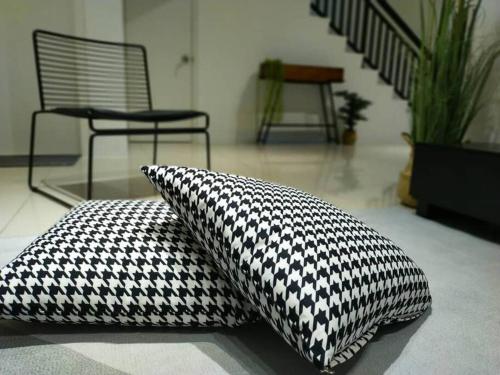 be.Paradise Duplex@The Cove-8mins to LWOT-12-14pax be.Paradise Duplex@The Cove-8mins to LWOT-12-14pax