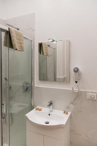 Posterla22 Ensuite Rooms 5