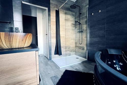 Love Room Le Chalet / Jacuzzi / Sauna