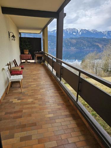 ระเบียง/ชานเรือน, Apartment Ad Alta Millstatt in มิลส์ตัทท์