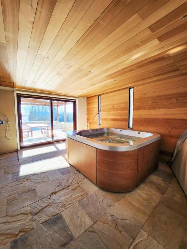 熱水浴缸, Vila Stašov (Vila Stasov) in 比斯特雷