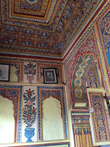 Narayan Niwas Castle Fort Mahensar