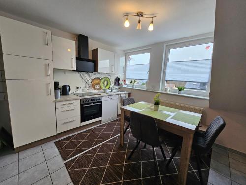Ferienwohnung Mülheim Heißen mit großem Balkon (Ferienwohnung Mulheim Heißen mit großem Balkon) in 겔센키르첸 시티 센터