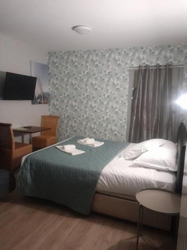 Hotel La Voilerie Cancale - image 7