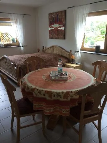 Beiknüvi in Schönbach, Deutschland