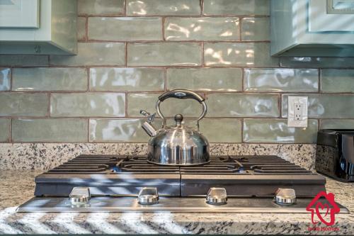 Pueblo Moon w Pool - An Irvie Home Pueblo Moon w Pool - An Irvie Home