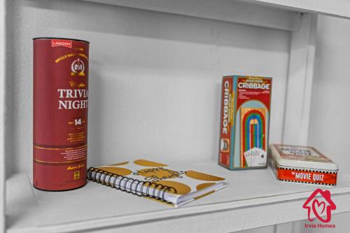 Pueblo Moon w Pool - An Irvie Home Pueblo Moon w Pool - An Irvie Home