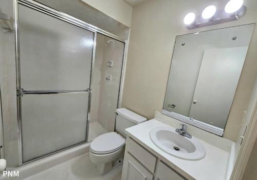 Northeast Columbus - Peaceful Nest - Suite B in Columbus, USA