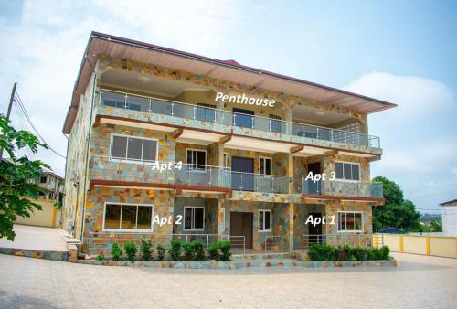 A szálláshely kívülről, B's Classic and Cozy Apartments in Cape Coast