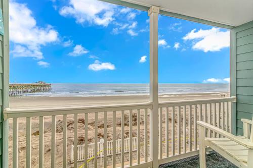 Exceptional Ocean-Pier-Pool Front 1 BR Condo