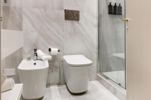 Piazza Farnese Luxury Suites - image 5