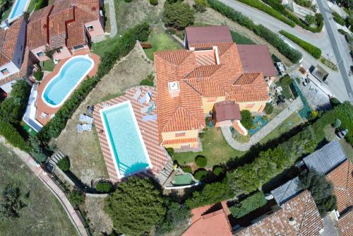 Stintino Villa Solara per 8 persone vista mare con piscina