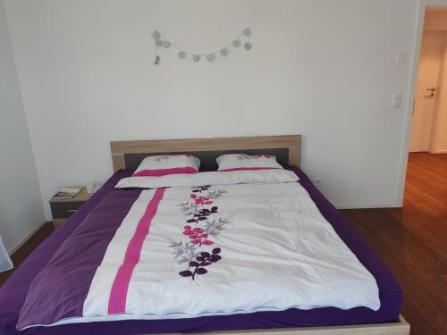 Jasmins Airbnb in Einigen, Schweiz