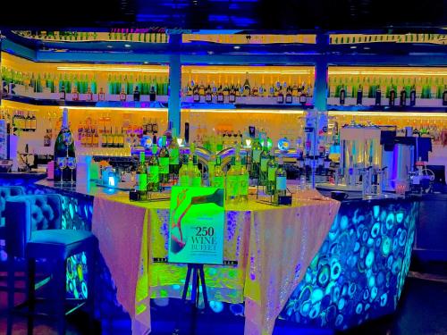 Platinum suites by BLUE SKY - image 9