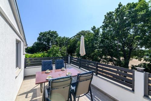 balkon/terras, Holiday apartment in Medulin with terrace, air conditioning, WiFi, washing machine 5158-3 in Liznjan