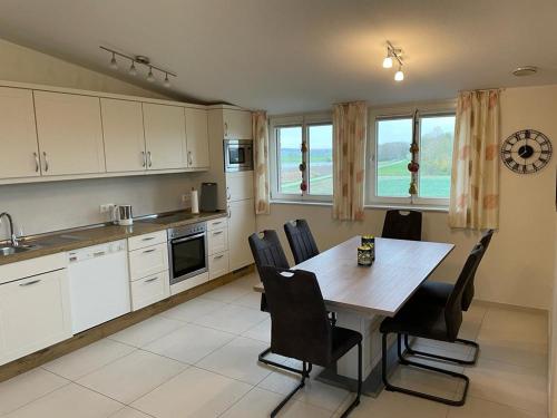 設施, Deichkrone-Rees in 雷斯