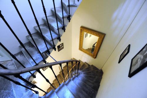 The Apartments, Rue Barbes