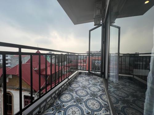 Balcony/terrace, Paragon Noi Bai Hotel and Pool in Noi Bai Airport