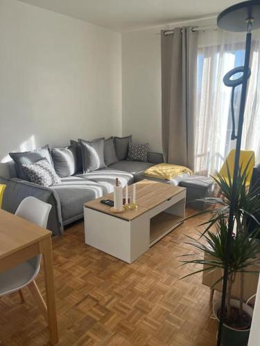 Appartement côté Parc de Sceaux - Location saisonnière - Bourg-la-Reine