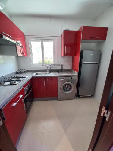 кухня, Superbe appartement au centre de Cabo Negro en résidence avec piscines et tobogan (Superbe appartement au centre de Cabo Negro en residence avec piscines et tobogan) in Cabo Negro