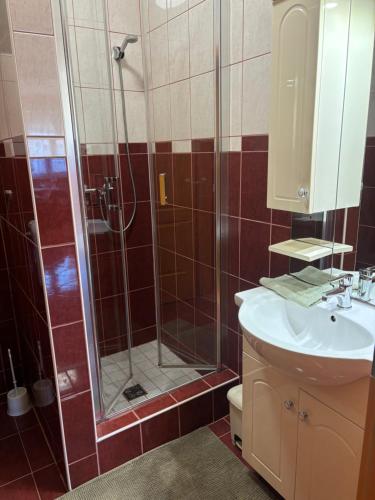 Horvath Vendeghaz - image 8