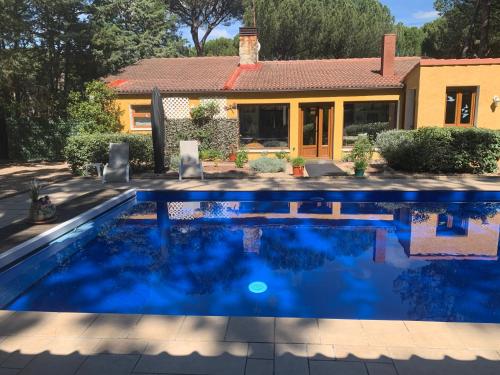 Villa Lujosa con piscina privada 9x5