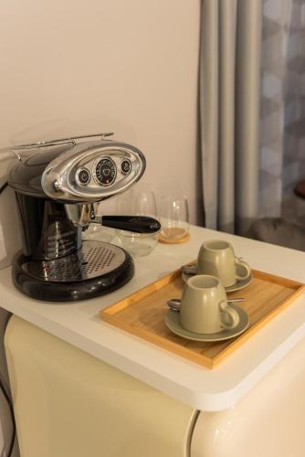Sophia Boutique Suites - image 3