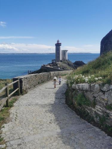 Vue mer, les pieds dans l'eau. - Location, gîte - Plouzané