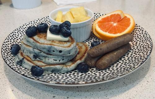 Savannah Inn - image 11