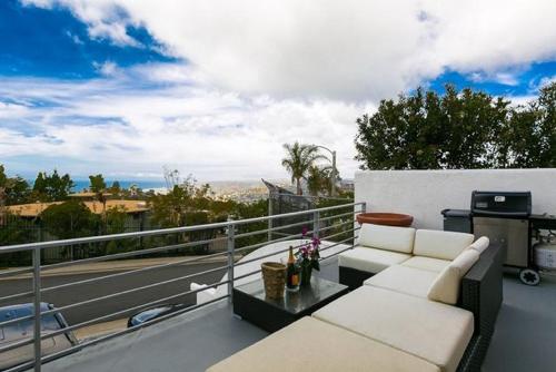 Double Ocean View Villa Laguna Beach in Laguna Beach, USA