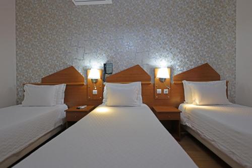 Family Suite (5 Adults) image 7
