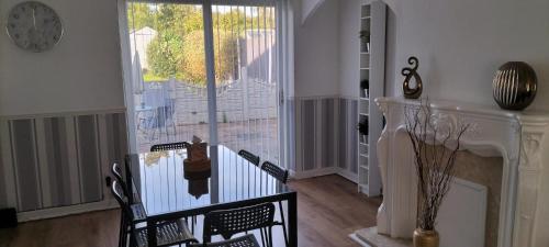 Létesítmények, Ladbury House in Walsall, convenient location near the M6, Walsall Uni and Hospital, with free parki in Palfrey