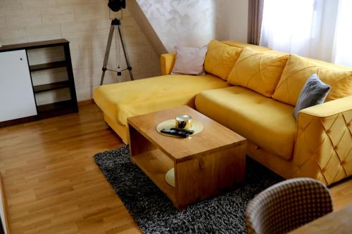 Lux apartman Marić - Apartment - Divcibare