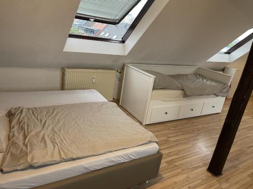 Einzel-Apartment Düsseldorf Oberkassel, Düsseldorf (Foto 4)