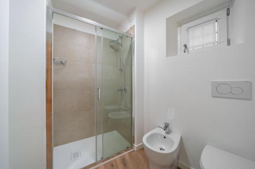 Cascina Conicchio - Metro Station - by Host4U