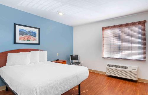 Extended Stay America Select Suites - Omaha - Southwest in Millard